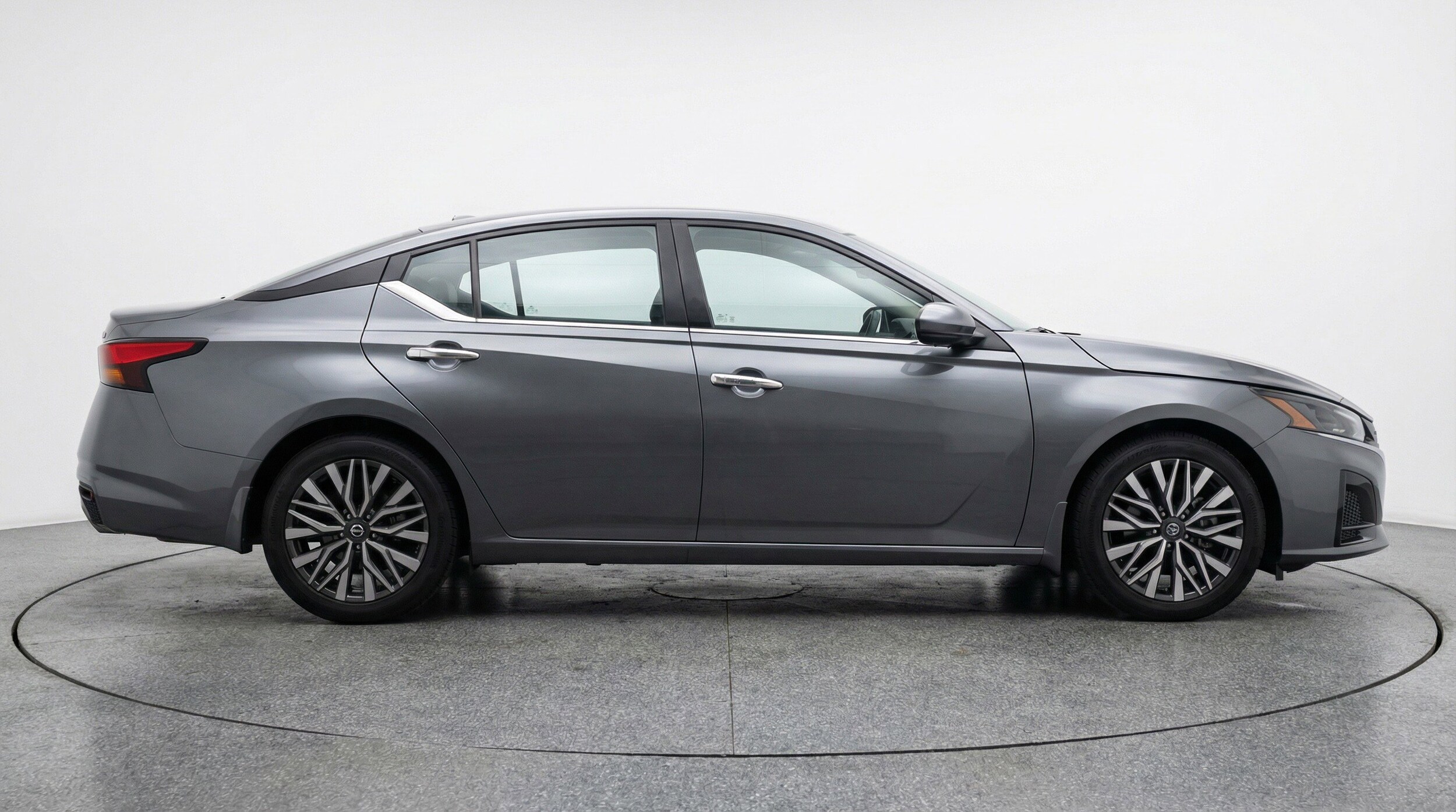 Thumbnail: 2025 Nissan Altima - 11