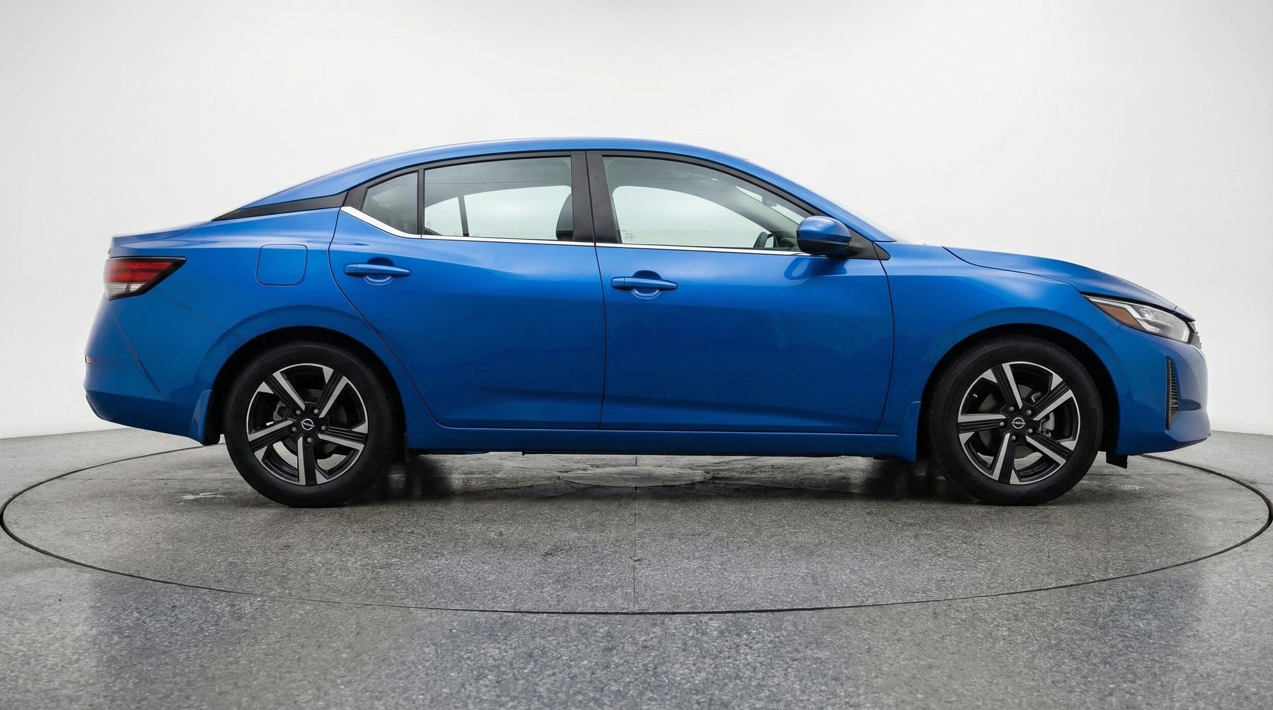 Thumbnail: 2025 Nissan Sentra - 11