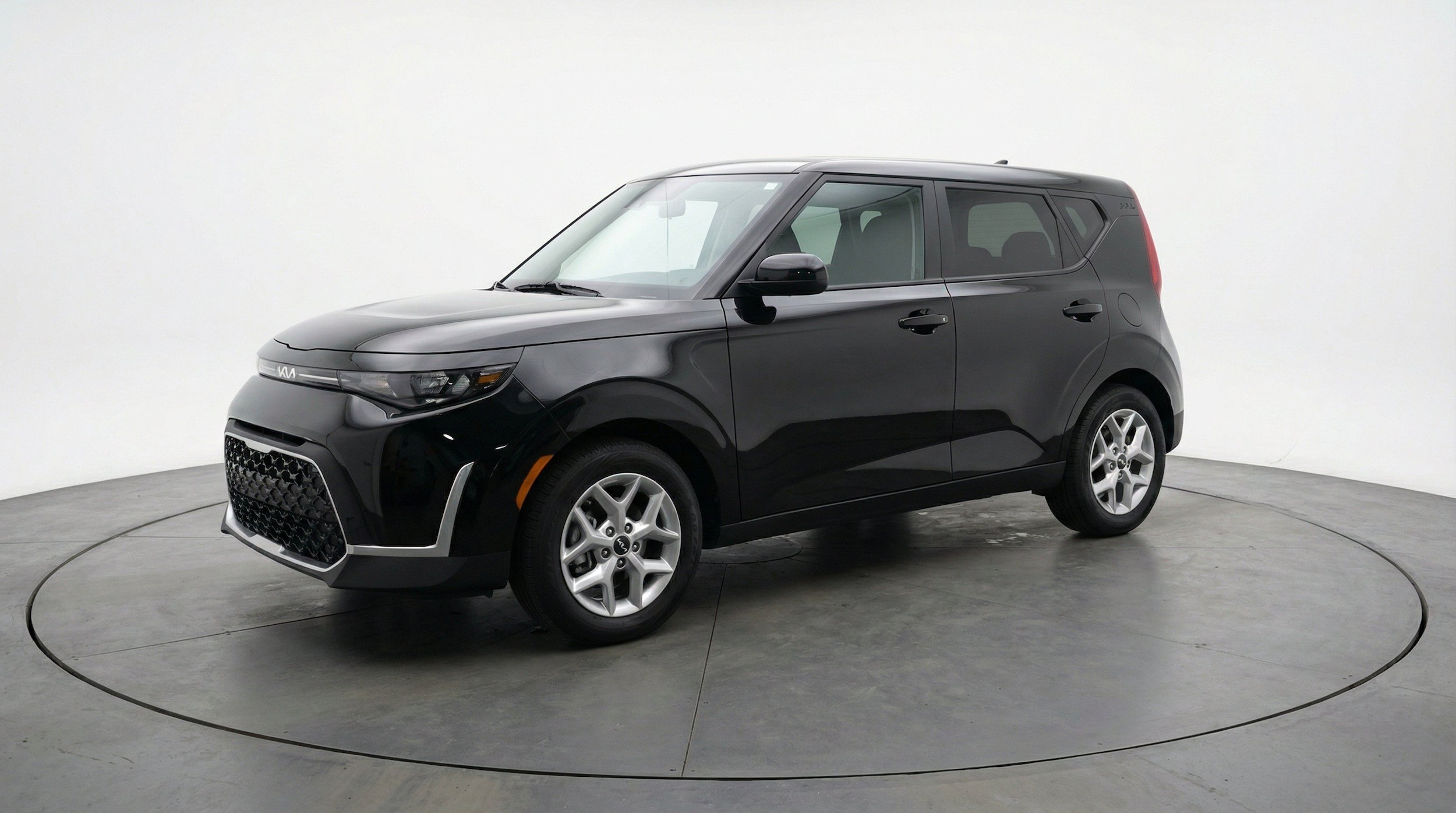 Thumbnail: 2025 Kia Soul - 3