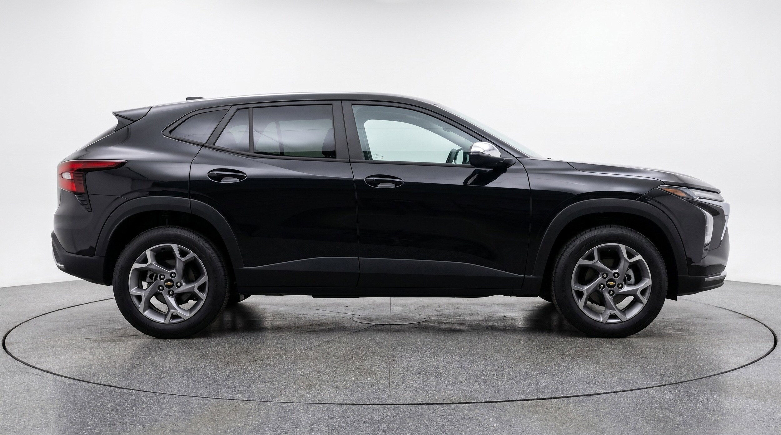 Thumbnail: 2025 Chevrolet Trax - 11