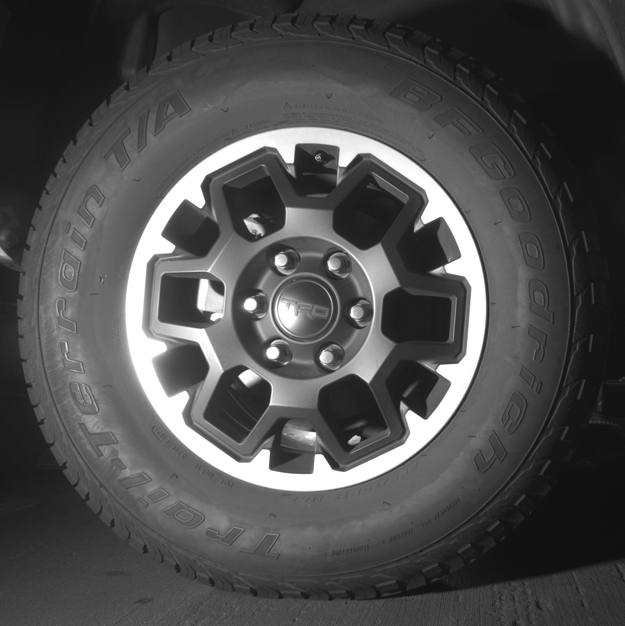 Thumbnail: 2025 Toyota Tacoma - 15