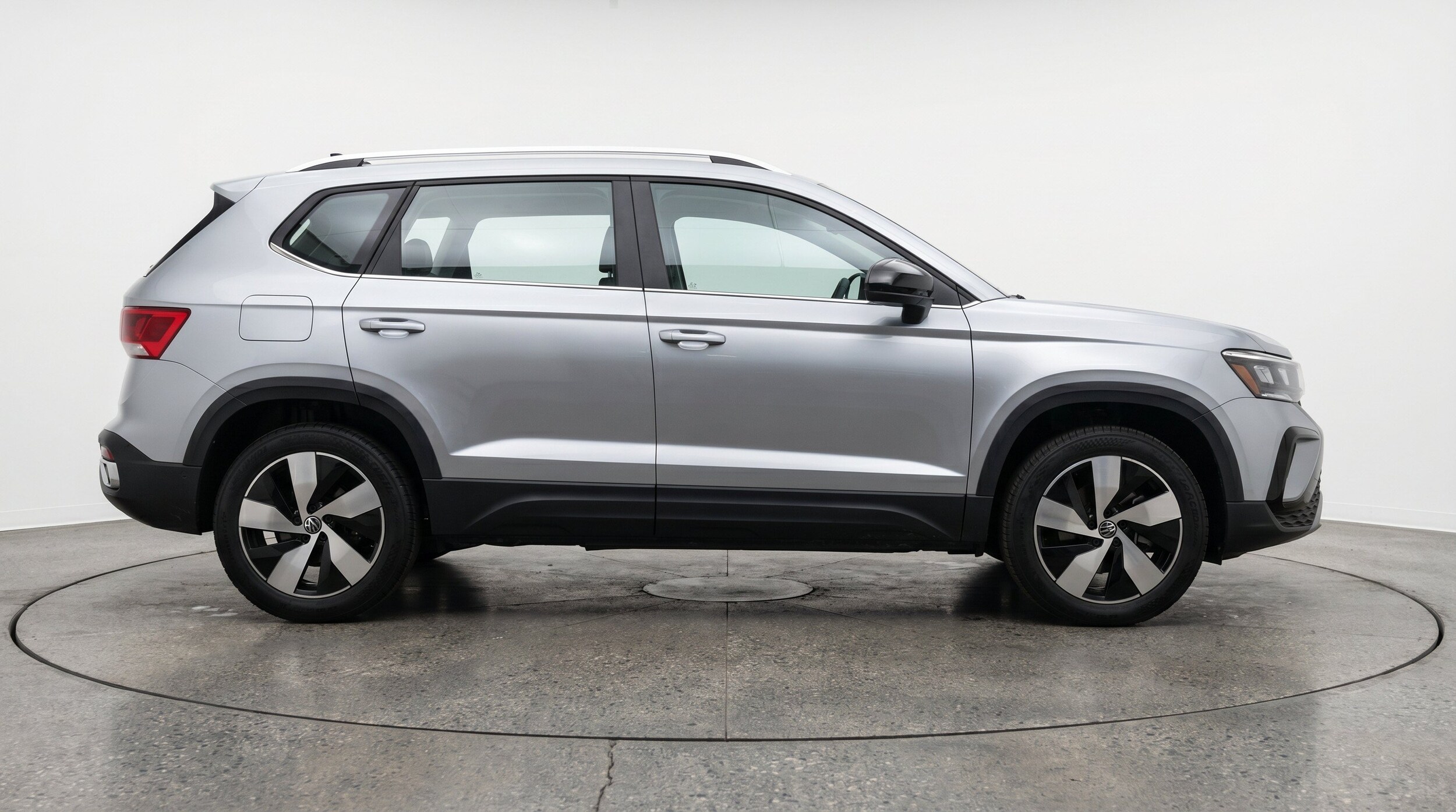 Thumbnail: 2026 Volkswagen Taos - 11