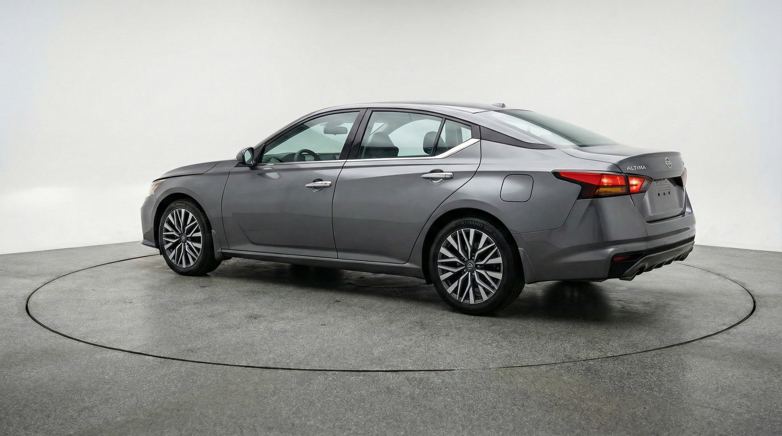 Thumbnail: 2025 Nissan Altima - 6