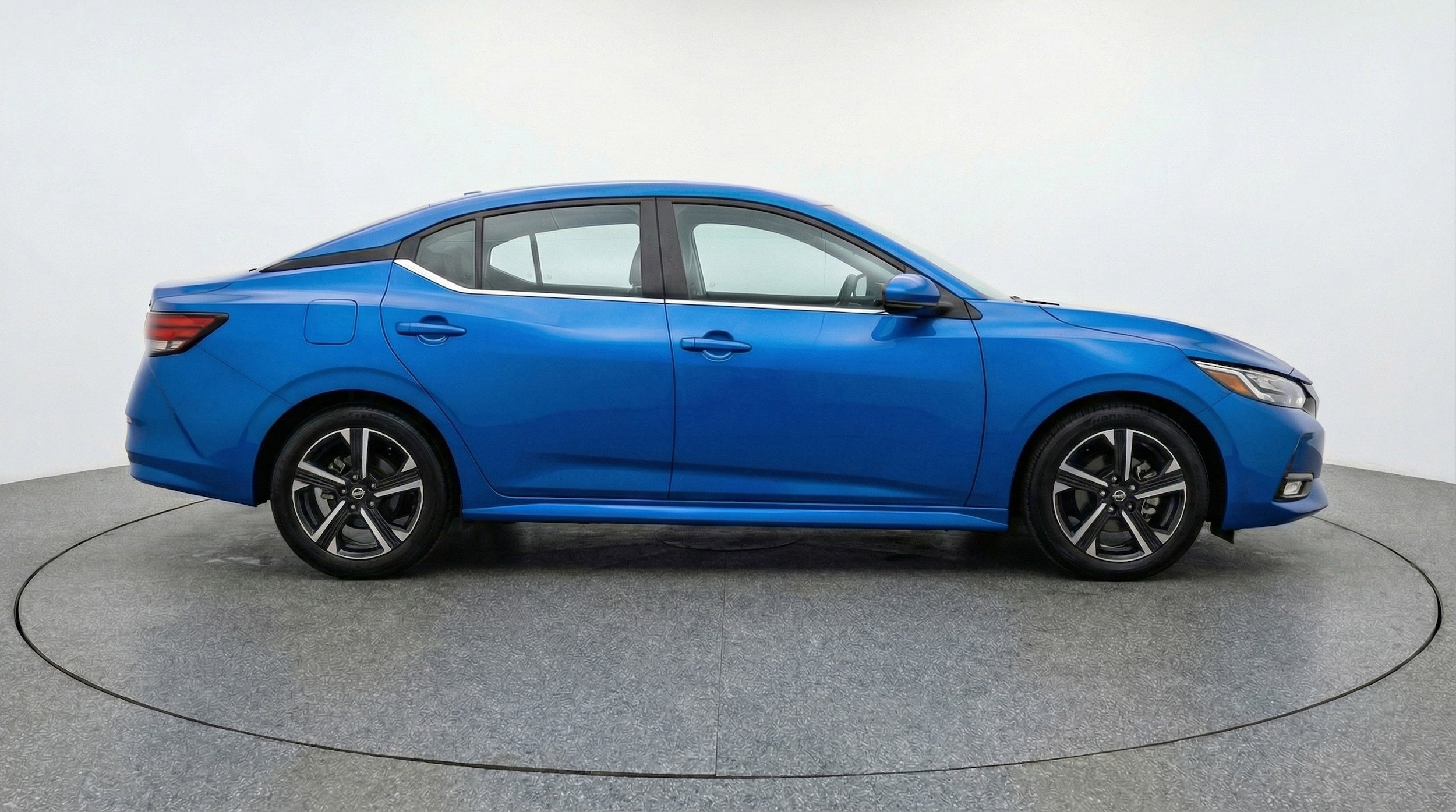 Thumbnail: 2025 Nissan Sentra - 11