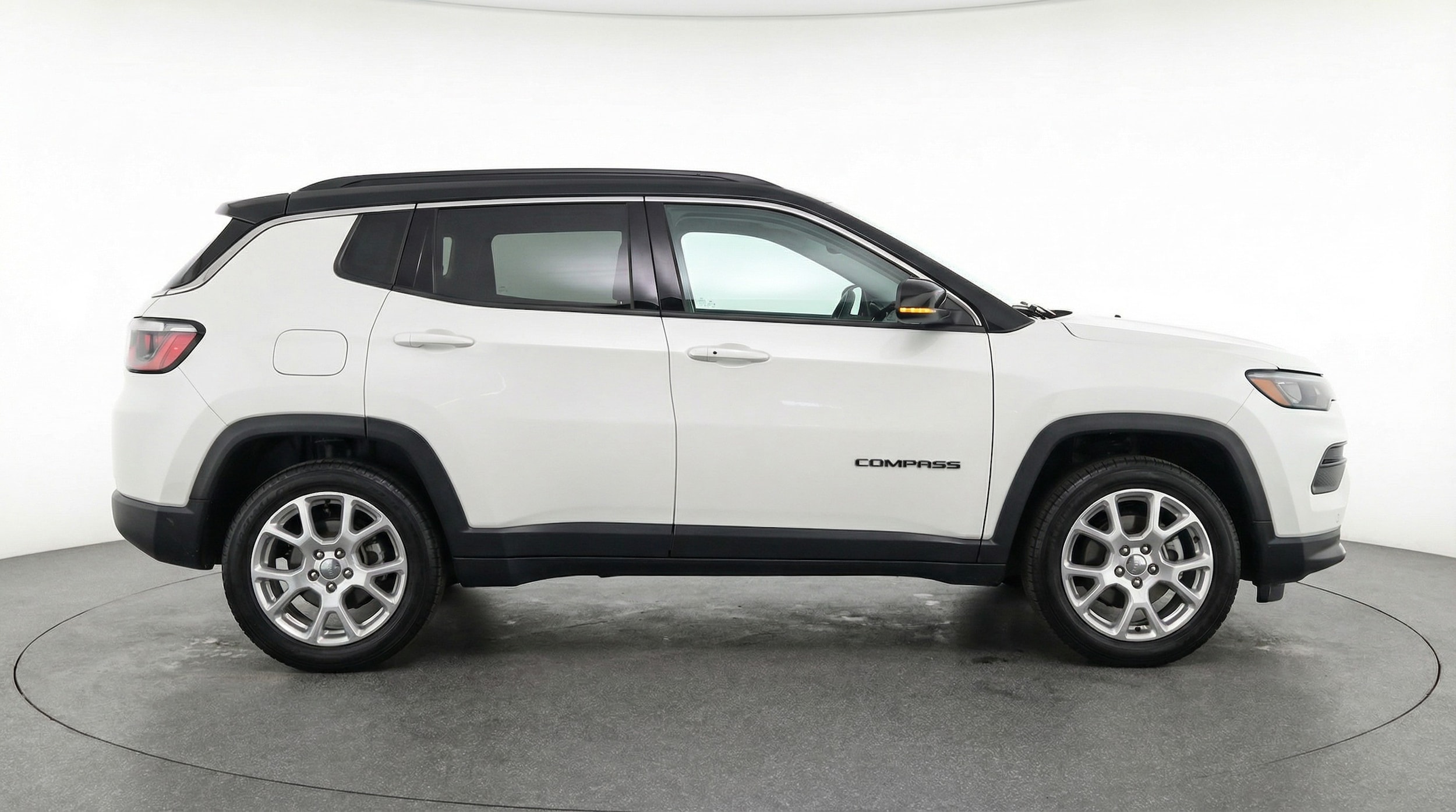 Thumbnail: 2025 Jeep Compass - 8