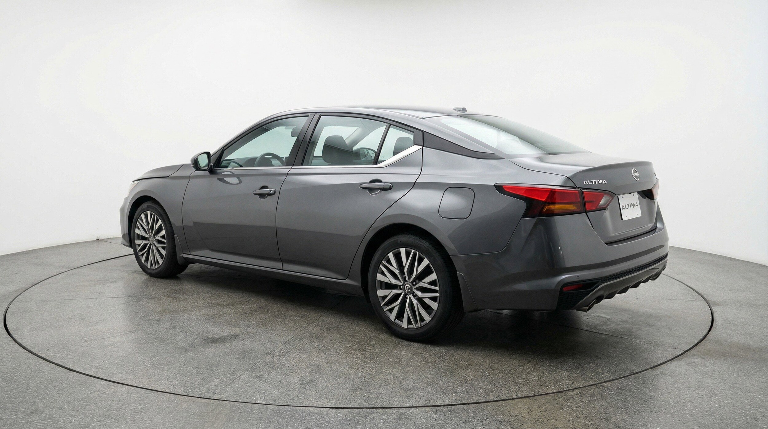 Thumbnail: 2025 Nissan Altima - 6