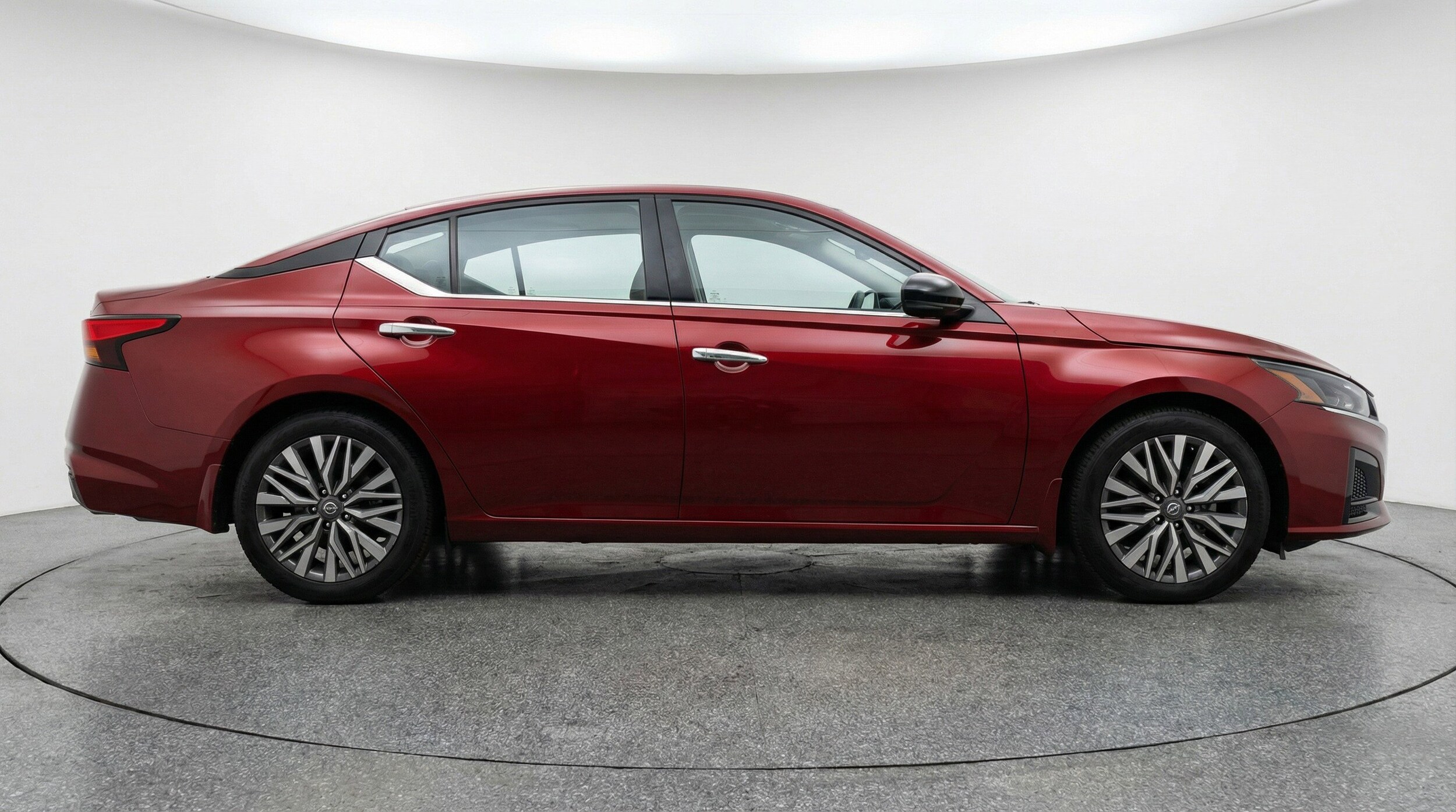 Thumbnail: 2025 Nissan Altima - 11