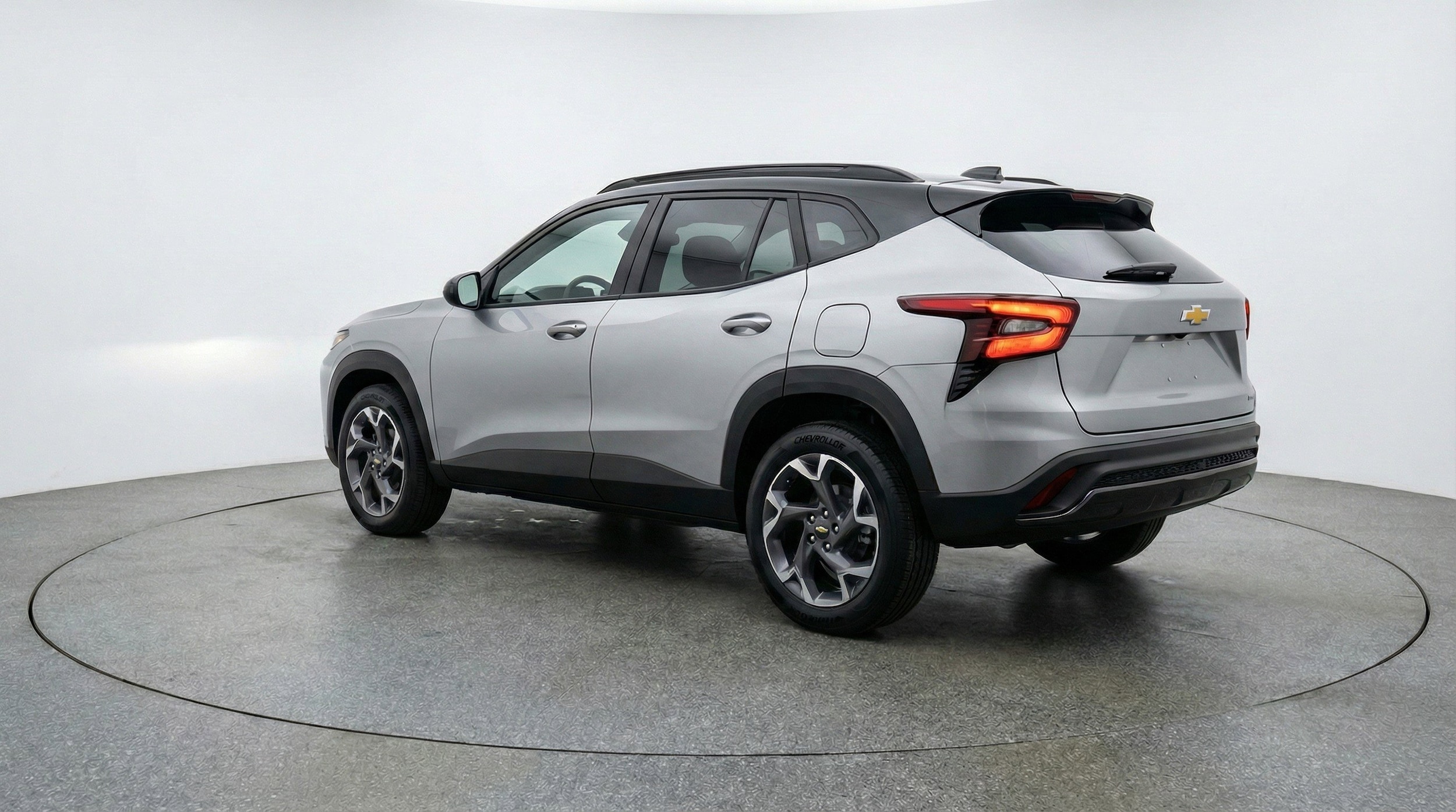 Thumbnail: 2025 Chevrolet Trax - 6