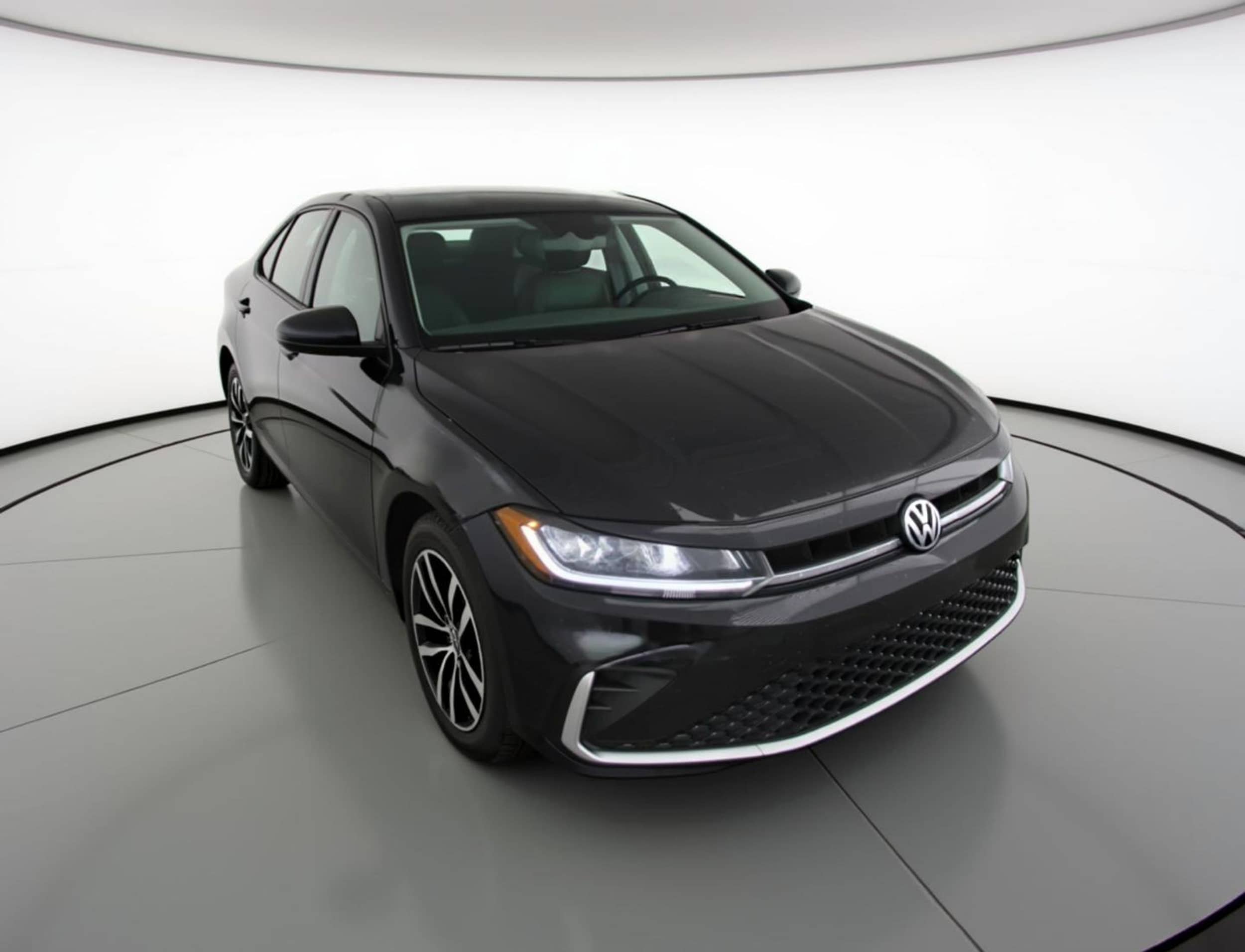 Thumbnail: 2025 Volkswagen Jetta - 1