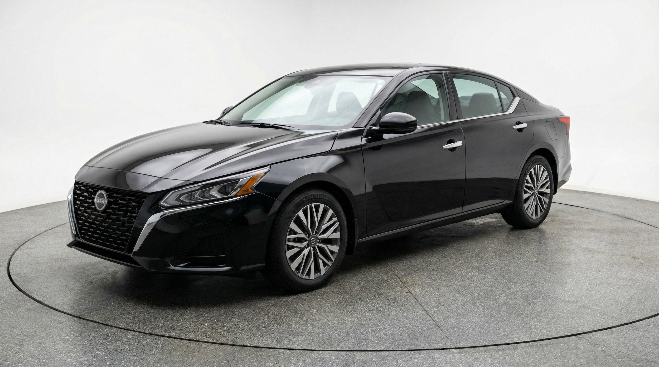 Thumbnail: 2025 Nissan Altima - 3