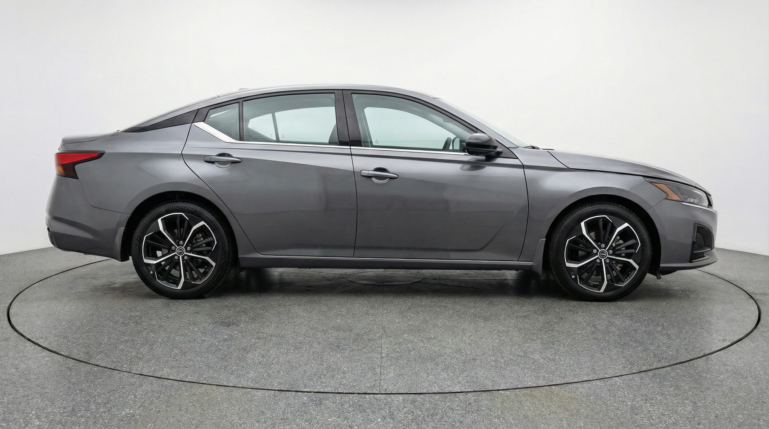 Thumbnail: 2025 Nissan Altima - 8