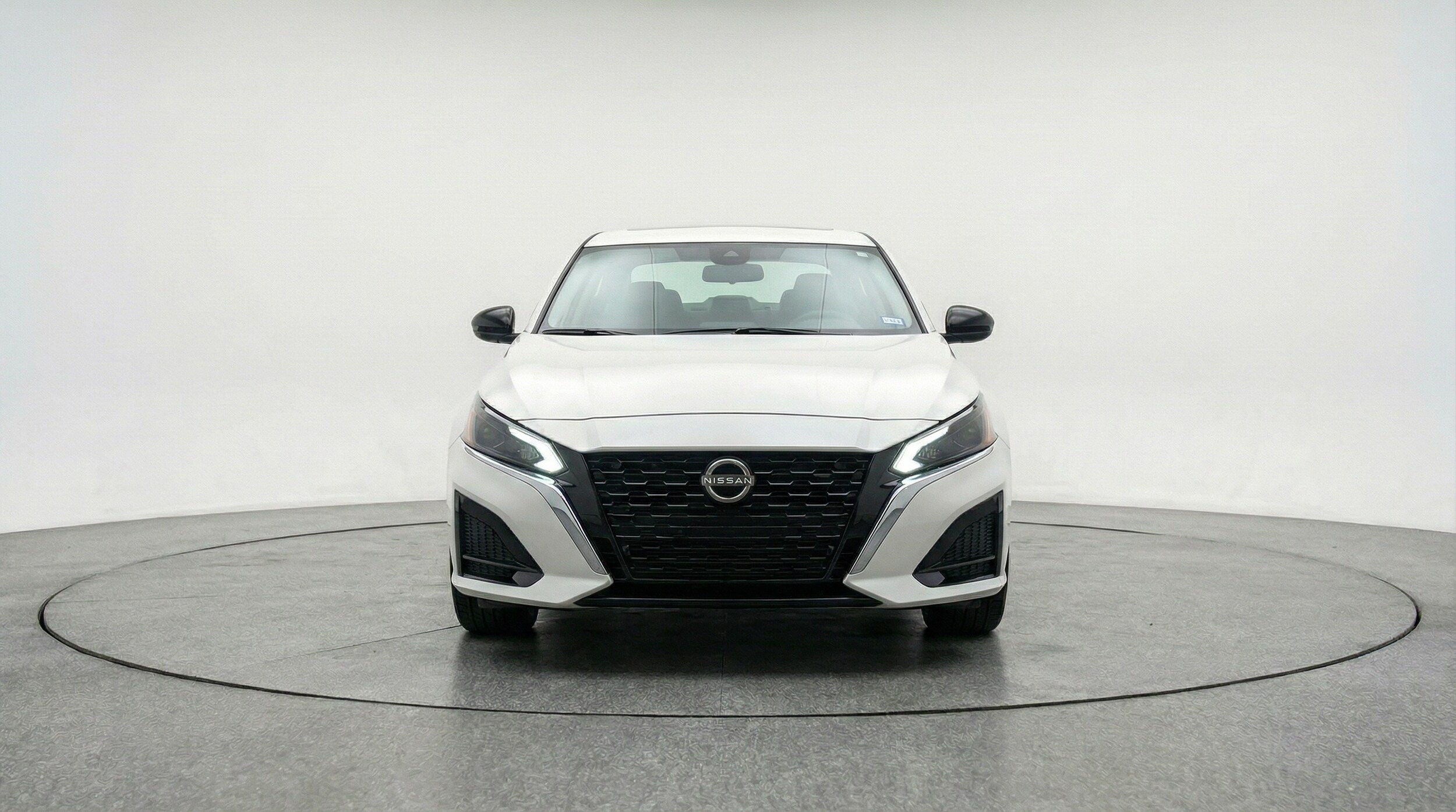 Thumbnail: 2025 Nissan Altima - 2