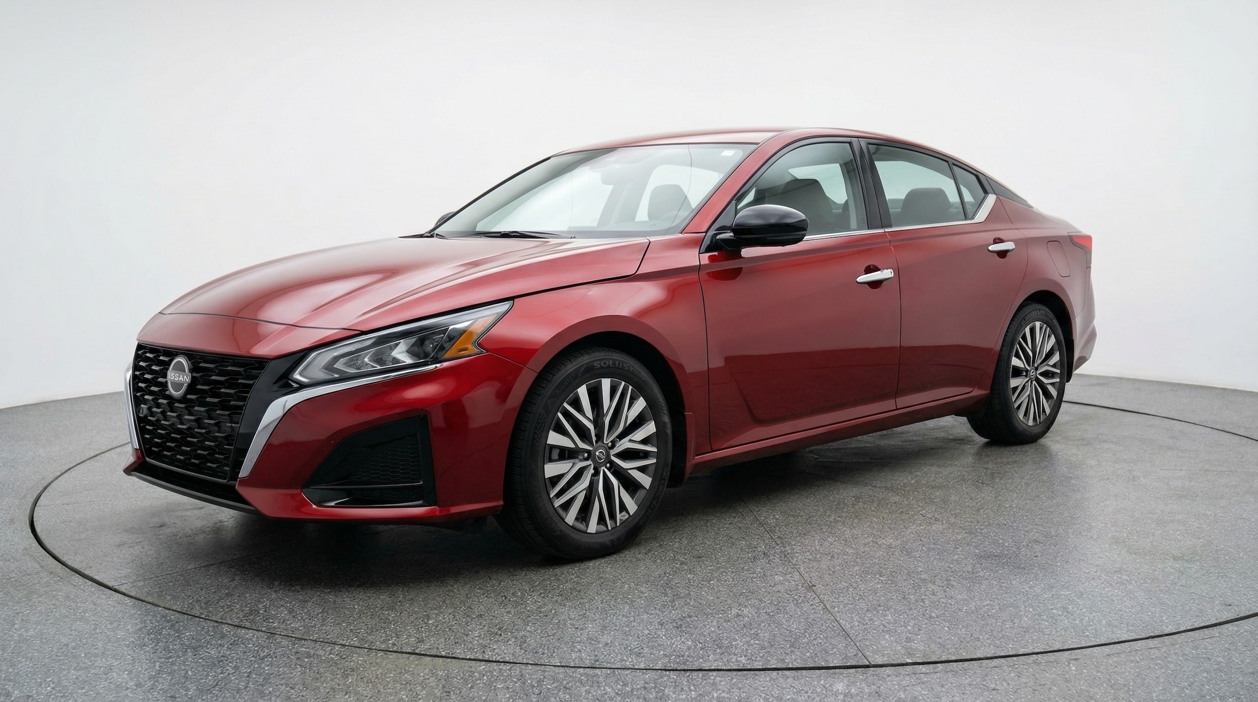 Thumbnail: 2025 Nissan Altima - 3