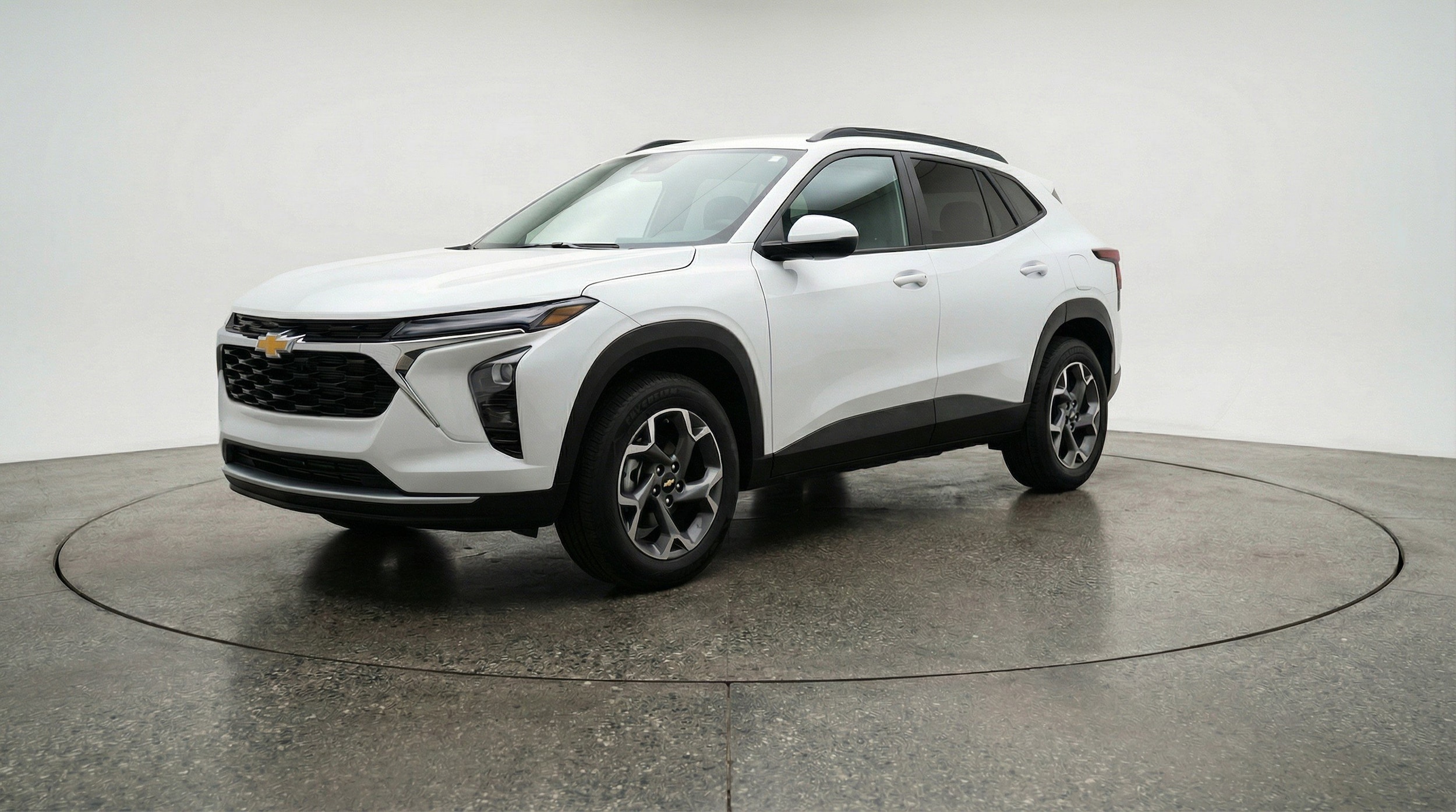 Thumbnail: 2025 Chevrolet Trax - 3