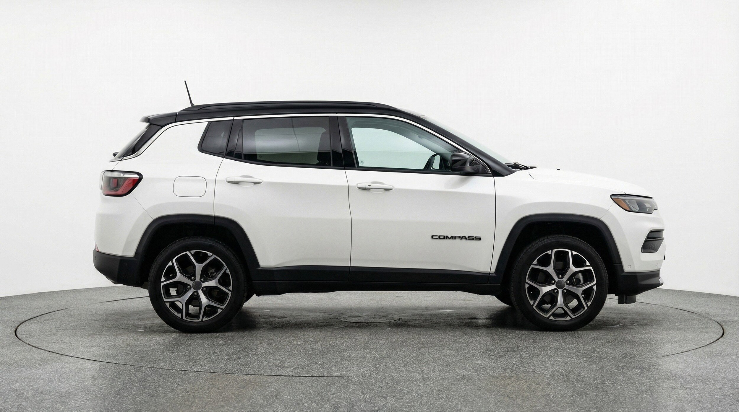 Thumbnail: 2025 Jeep Compass - 11