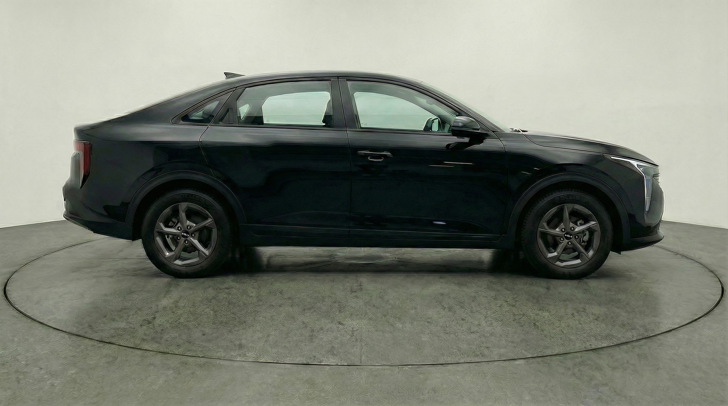 Thumbnail: 2025 Kia K4 - 8