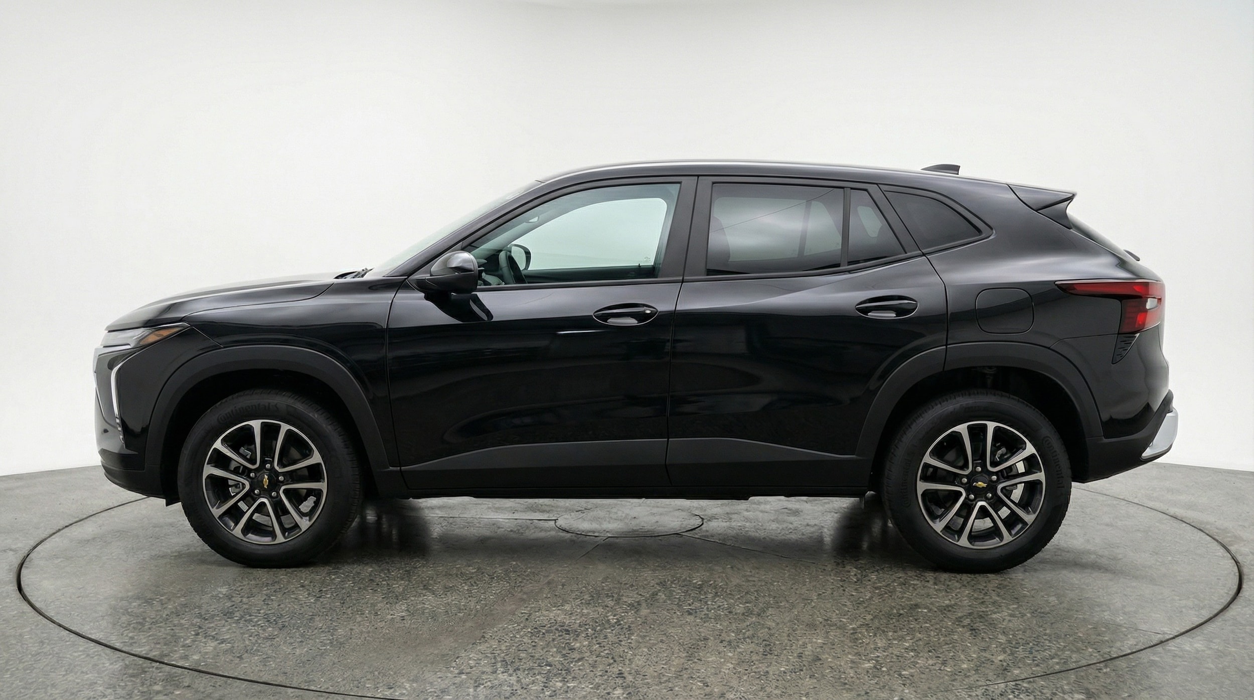 Thumbnail: 2025 Chevrolet TrailBlazer - 4