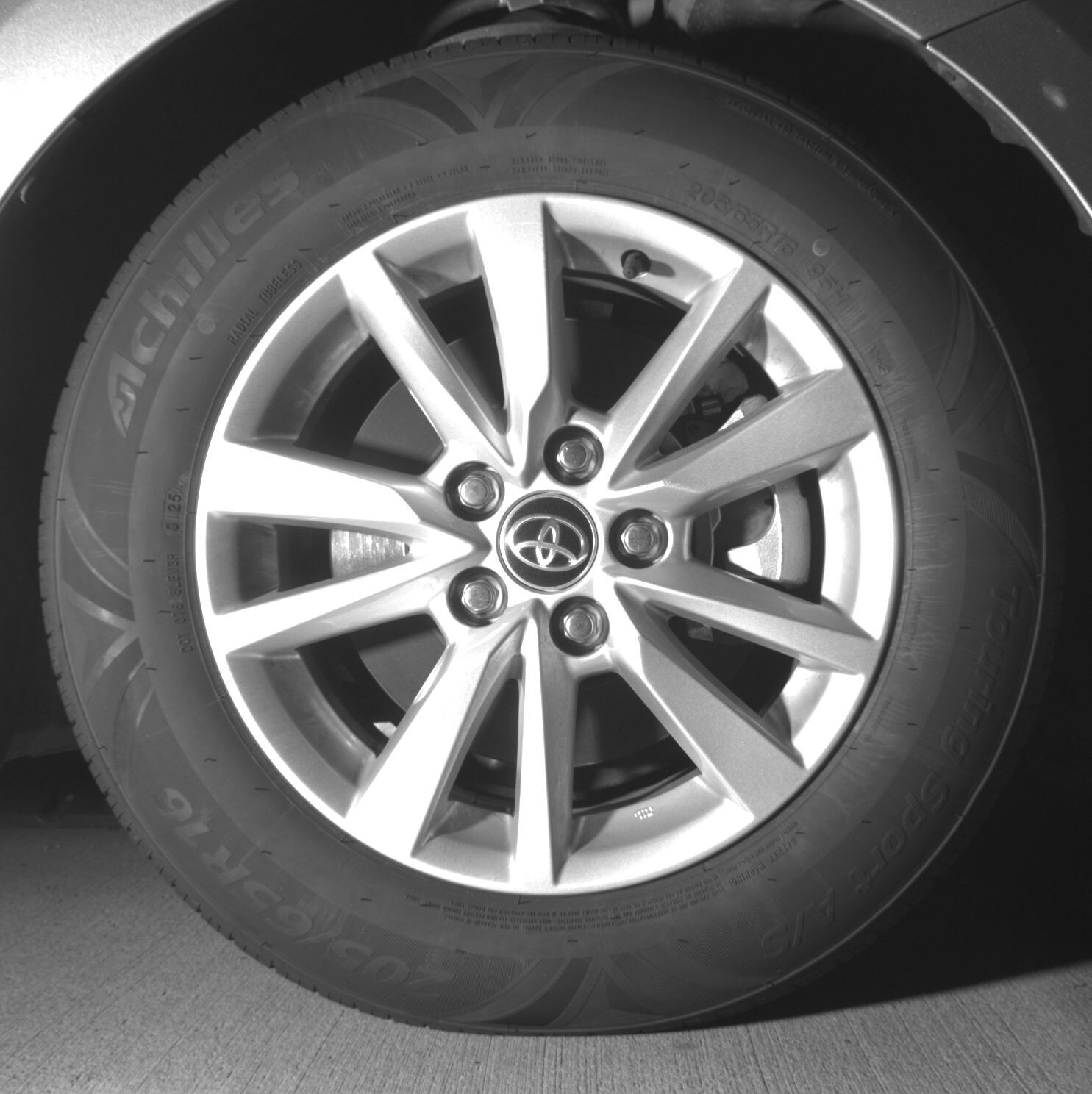 Thumbnail: 2025 Toyota Camry - 10