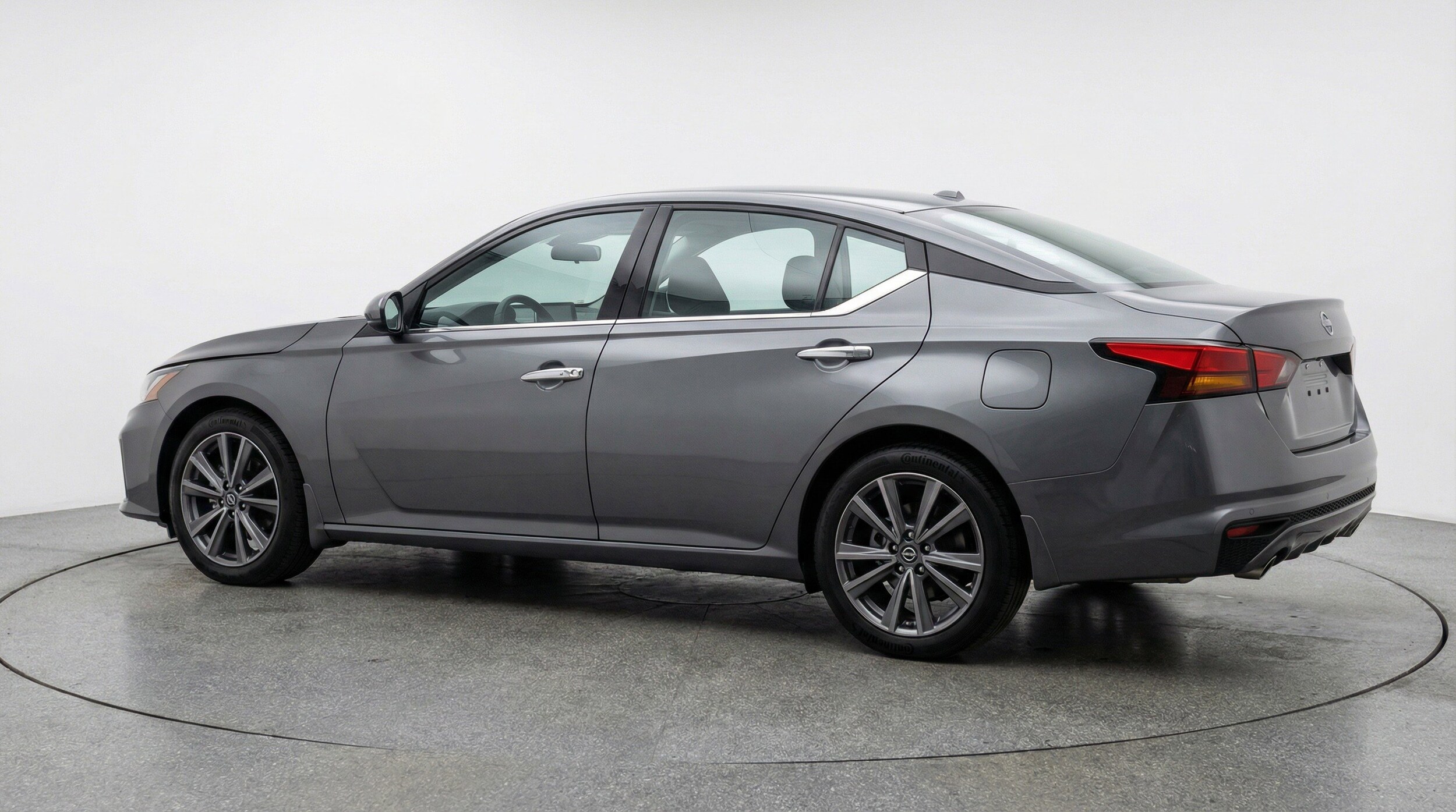 Thumbnail: 2025 Nissan Altima - 6