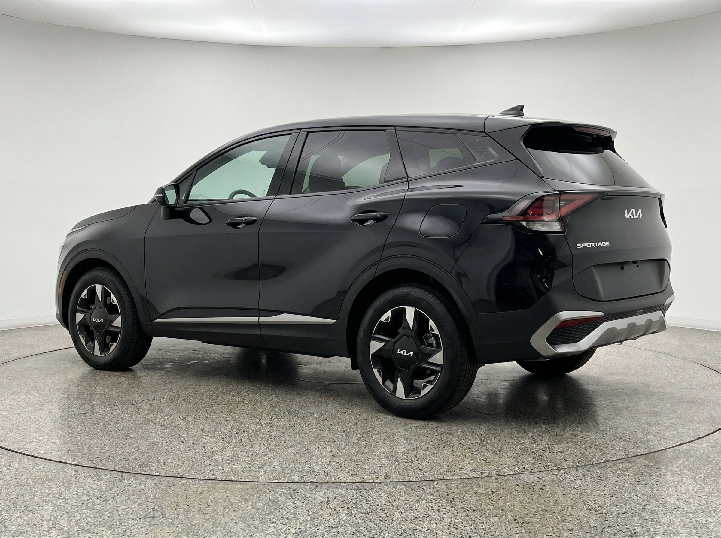 Thumbnail: 2026 Kia Sportage - 6