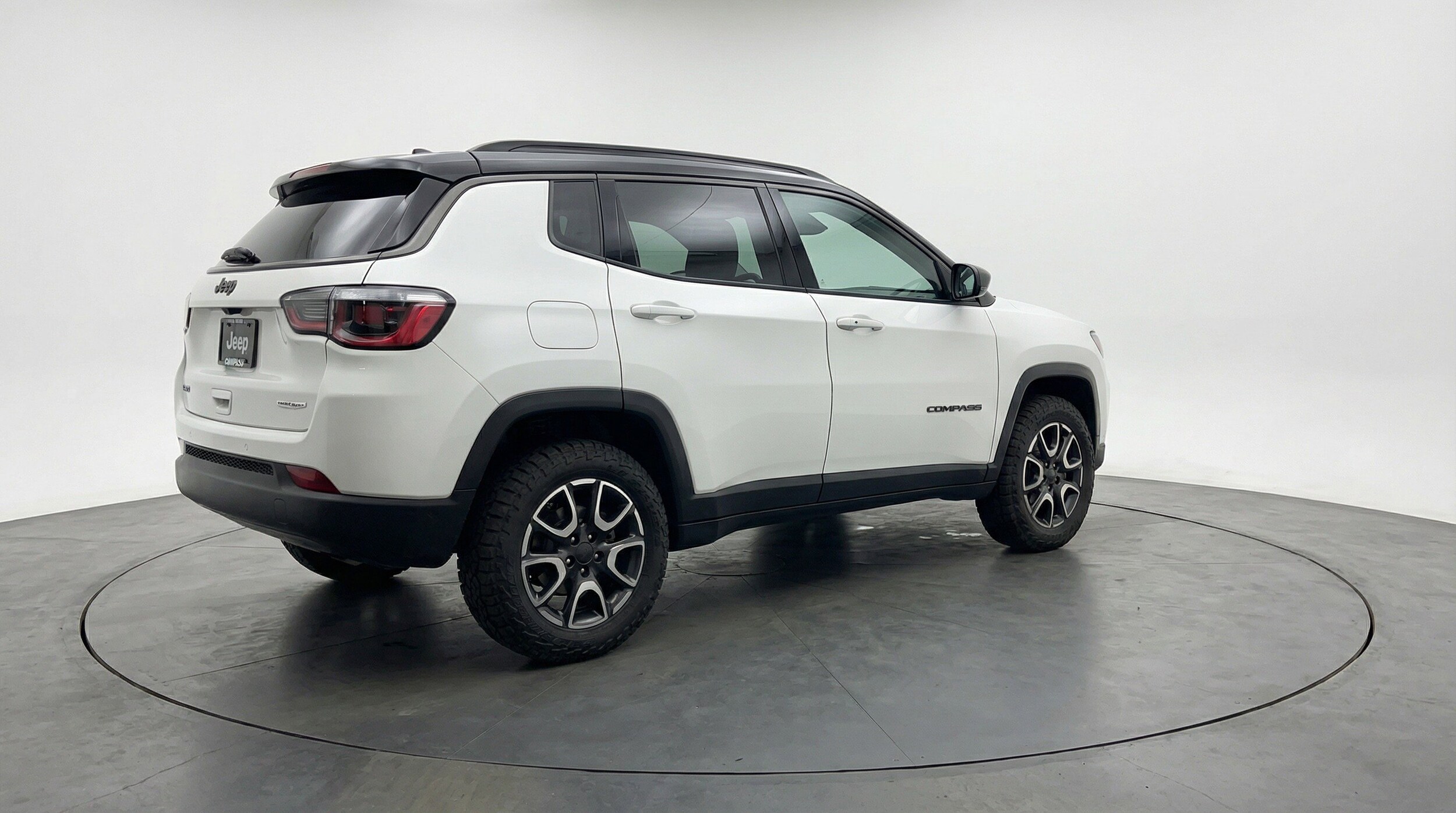 Thumbnail: 2025 Jeep Compass - 9