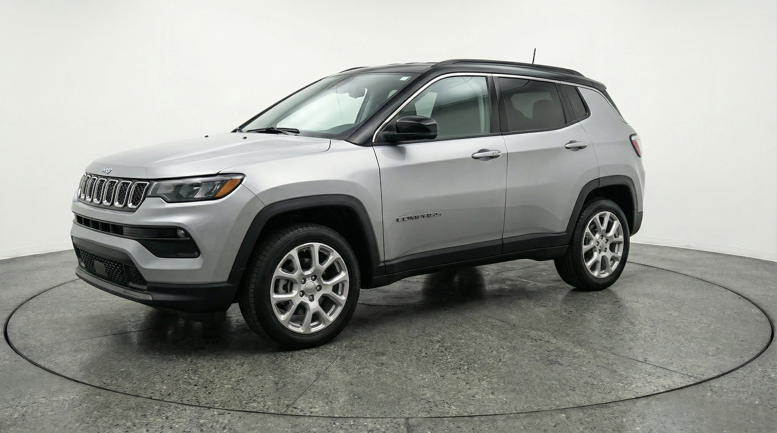 Thumbnail: 2025 Jeep Compass - 3