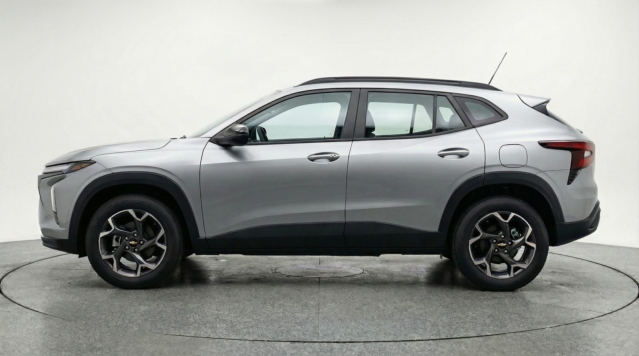 Thumbnail: 2025 Chevrolet Trax - 4