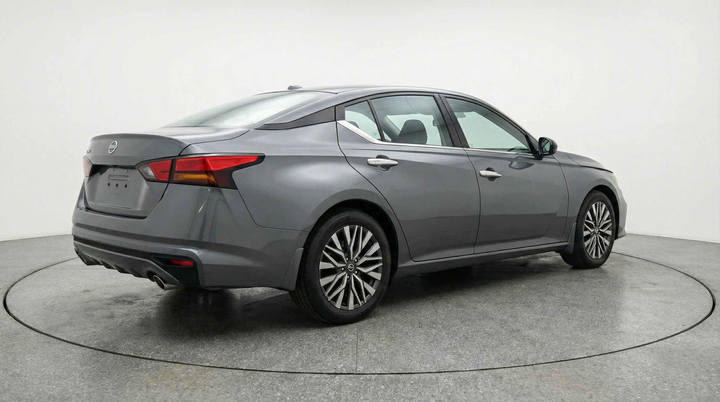 Thumbnail: 2025 Nissan Altima - 7