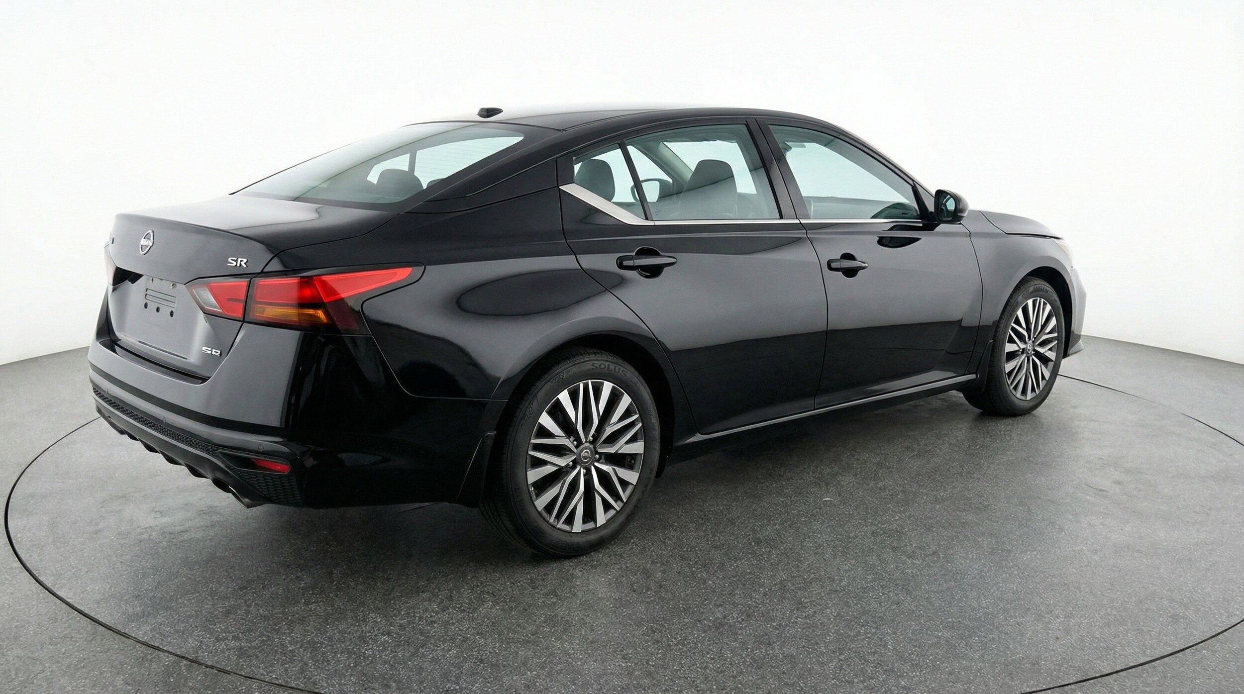 Thumbnail: 2025 Nissan Altima - 9