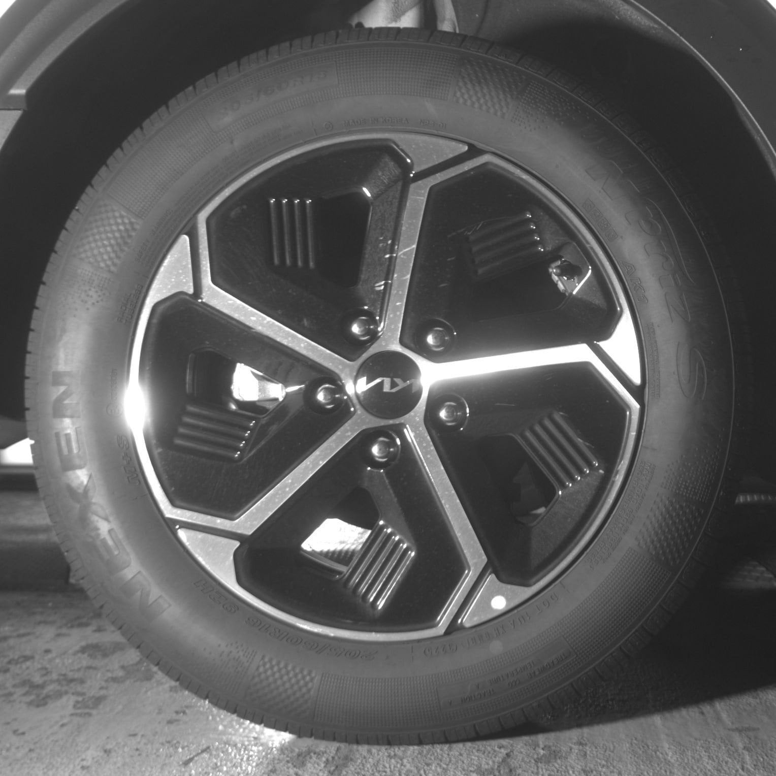 Thumbnail: 2026 Kia Niro - 13