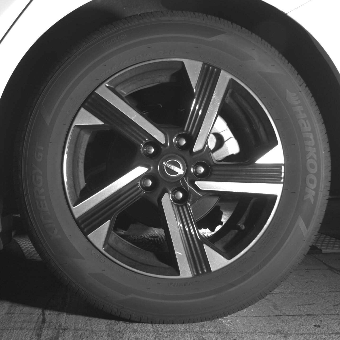 Thumbnail: 2025 Nissan Sentra - 11