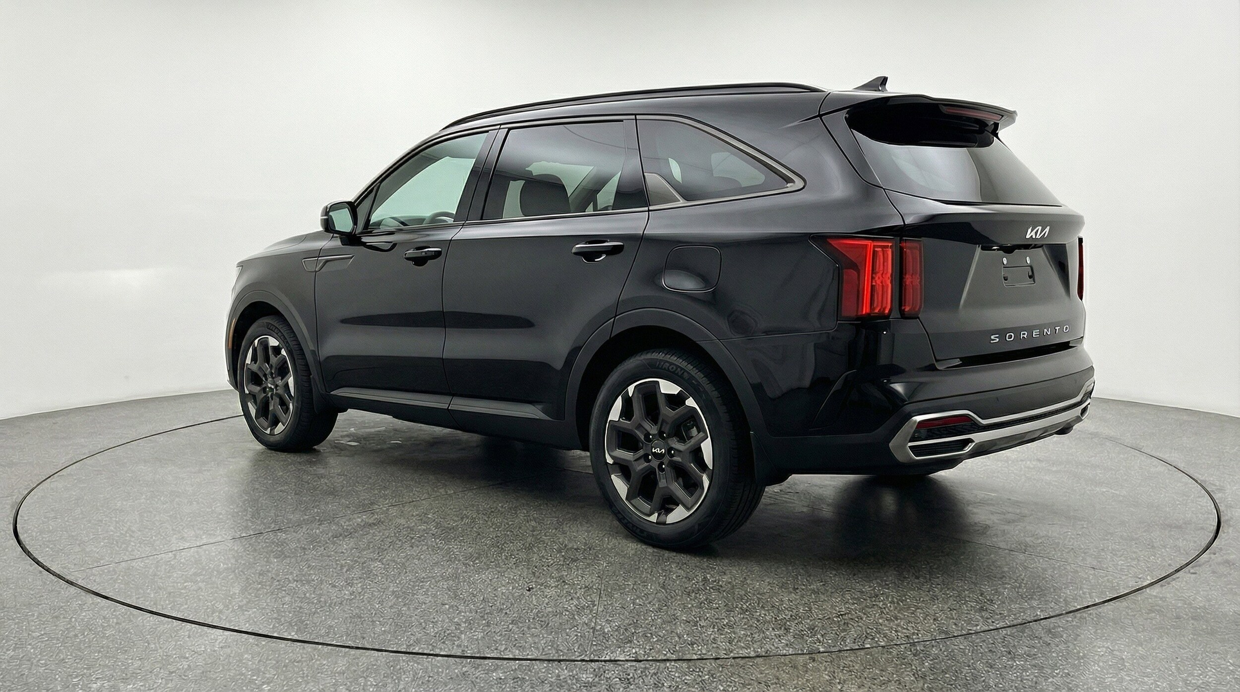 Thumbnail: 2024 Kia Sorento - 6