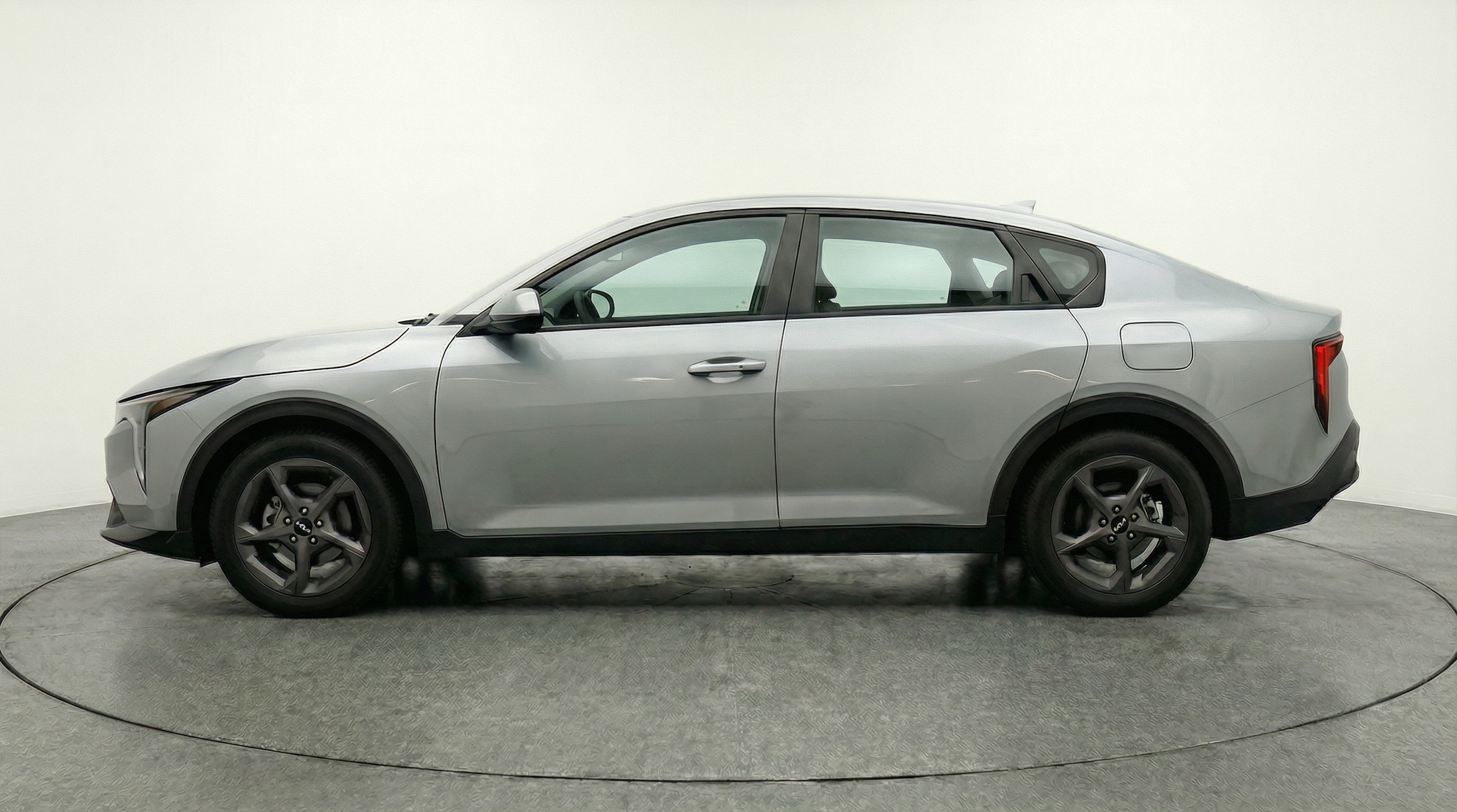 Thumbnail: 2025 Kia K4 - 4