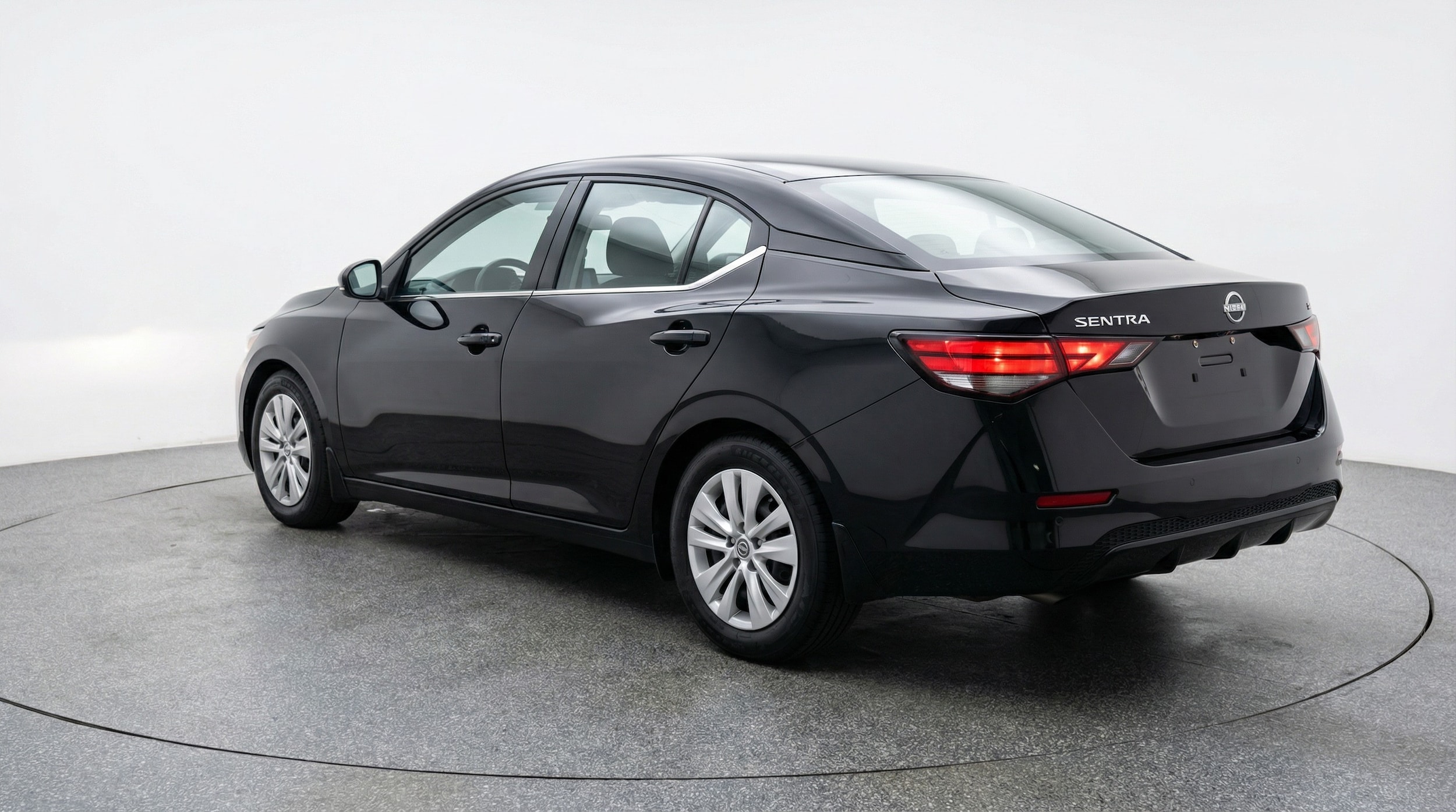 Thumbnail: 2025 Nissan Sentra - 5