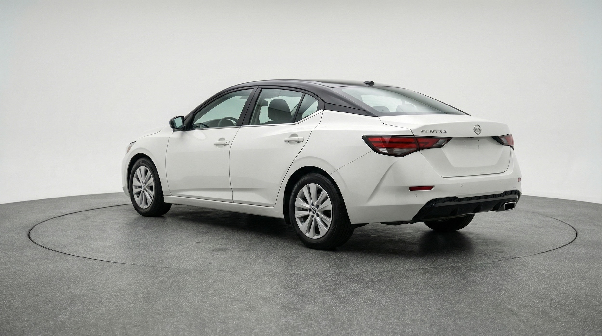 Thumbnail: 2025 Nissan Sentra - 5