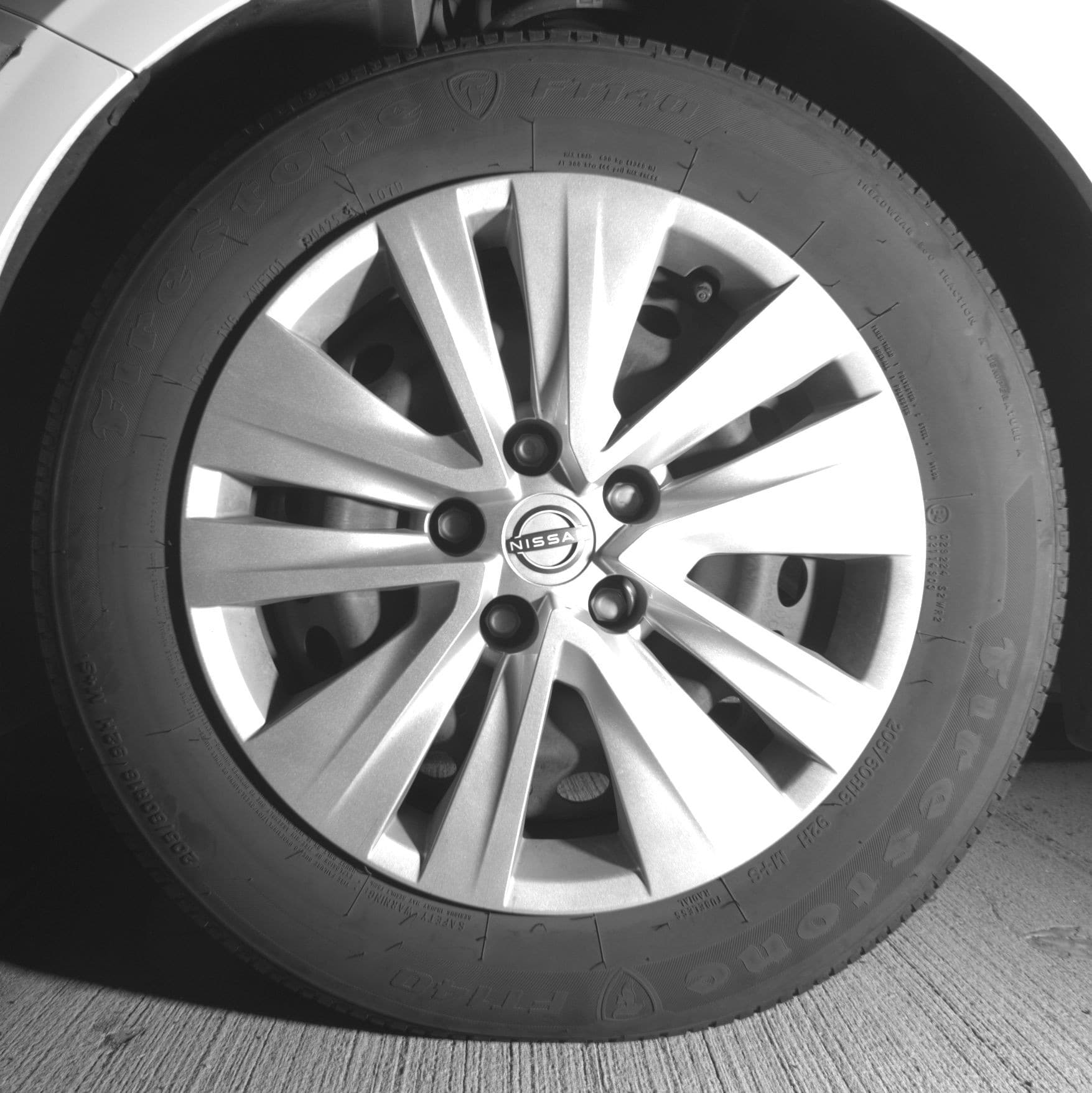 Thumbnail: 2025 Nissan Sentra - 9