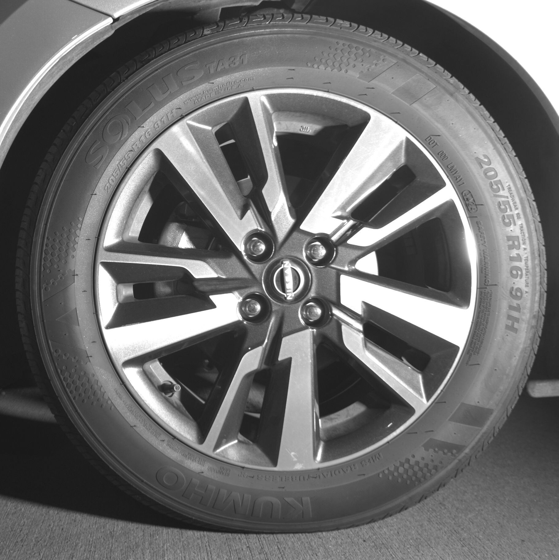 Thumbnail: 2025 Nissan Versa - 9