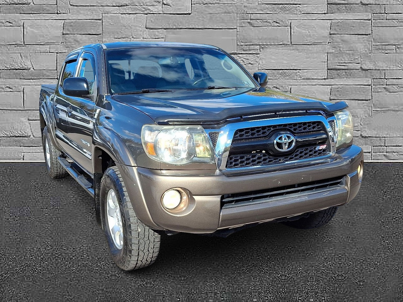 Used 2011 Toyota Tacoma Base with VIN 3TMLU4EN5BM075919 for sale in Bloomsburg, PA