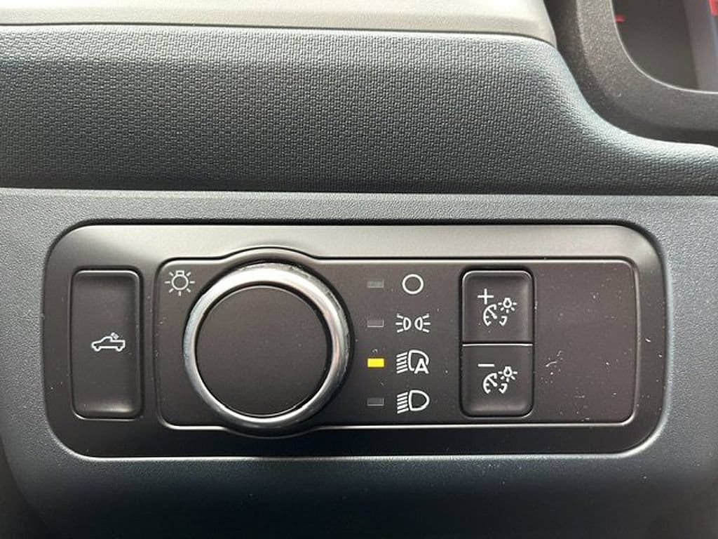 2026 Ford Maverick XL - Photo 25