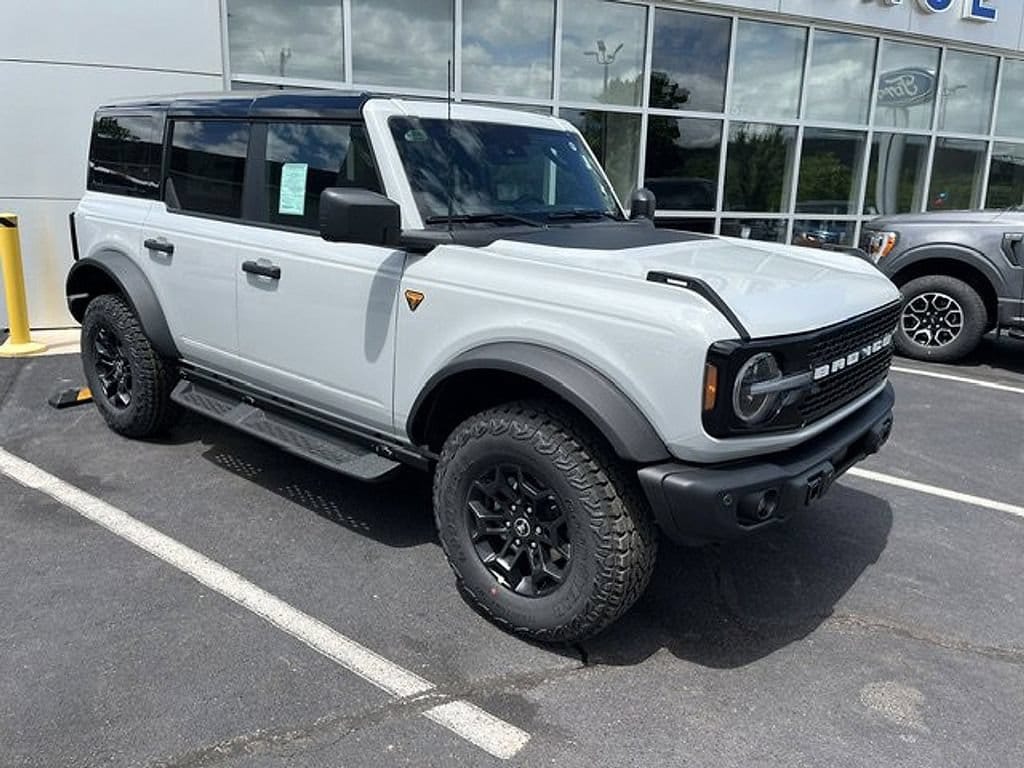 New 2026 Ford Bronco Badlands SUV