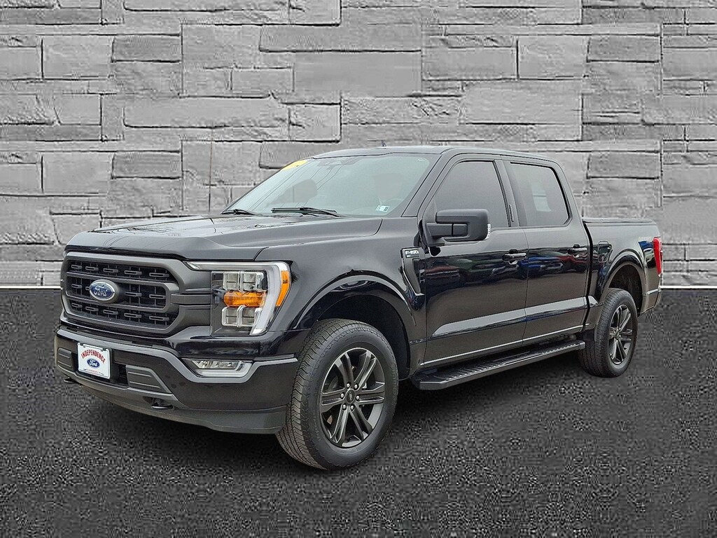 Used 2022 Ford F-150 XLT Truck SuperCrew Cab