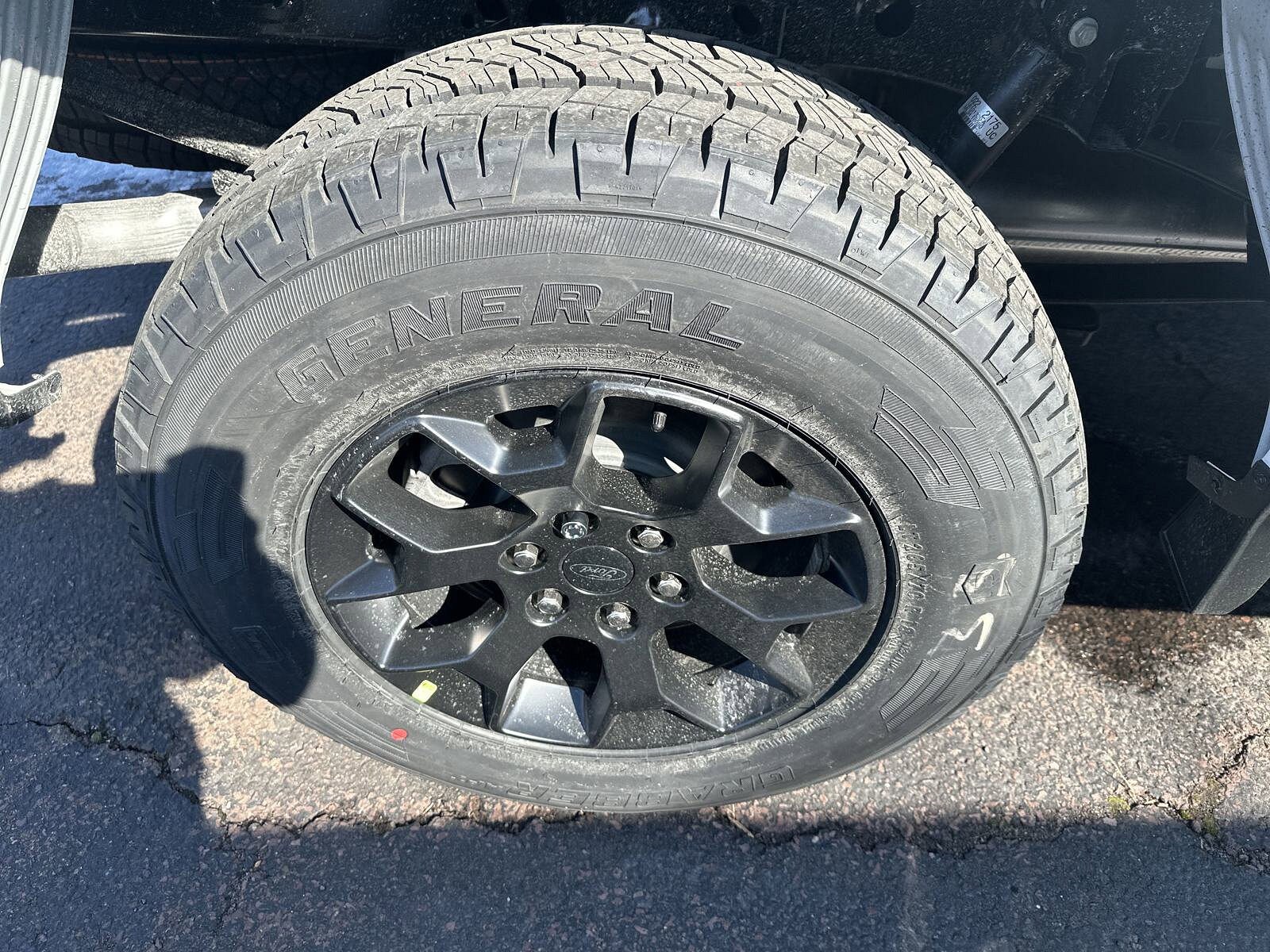 2025 Ford F-150 STX photo 3