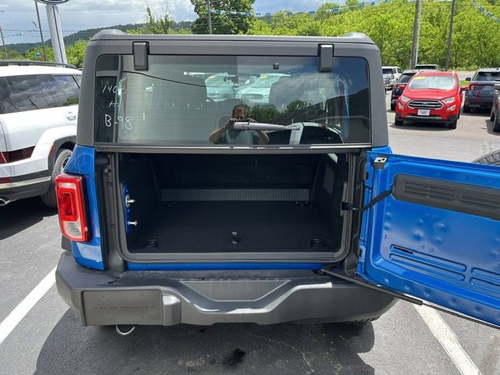 2025 Ford Bronco 4-Door Base - Photo 27