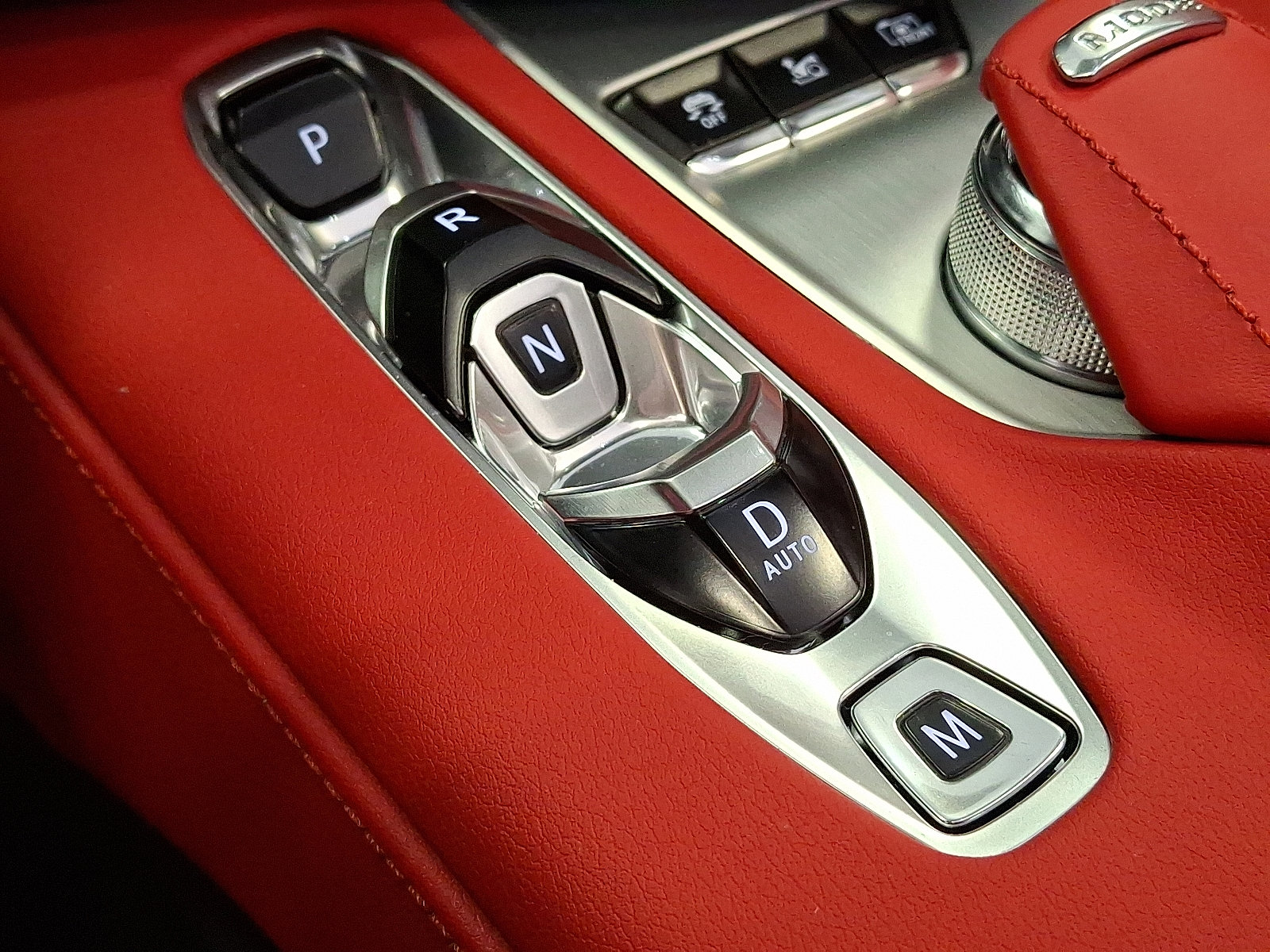 2020 Chevrolet Corvette 2LT - Photo 20