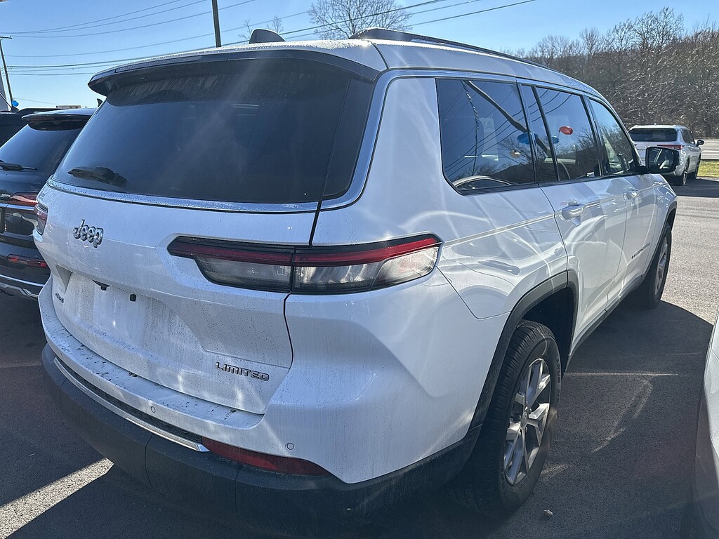 Used 2023 Jeep Grand Cherokee Limited SUV