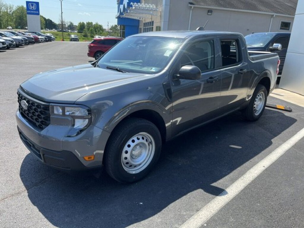 New 2026 Ford Maverick XL TRUCK