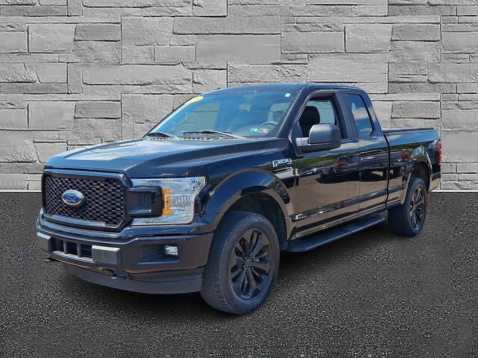2018 Ford F-150 XL photo 3