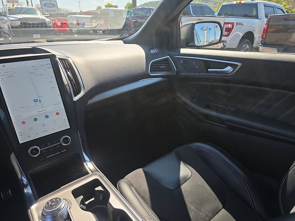 2022 Ford Edge ST - Photo 16