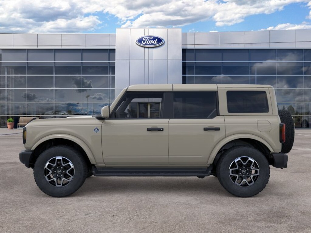 New 2026 Ford Bronco Outer Banks® SUV