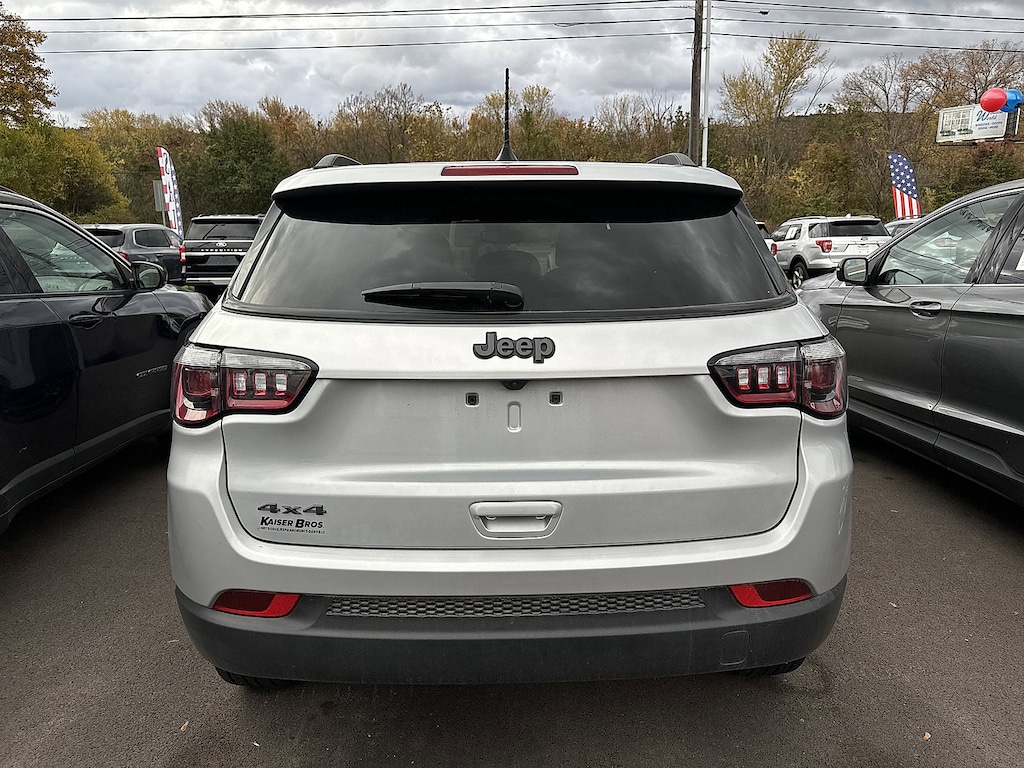 Certified 2025 Jeep Compass Latitude SUV